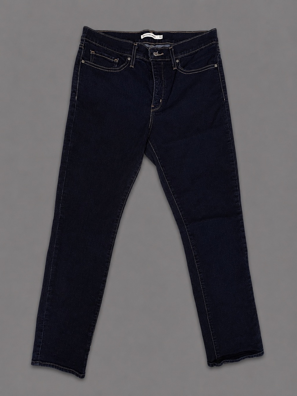 Levi’s 314 Shaping Straight Jeans Women’s Size 31